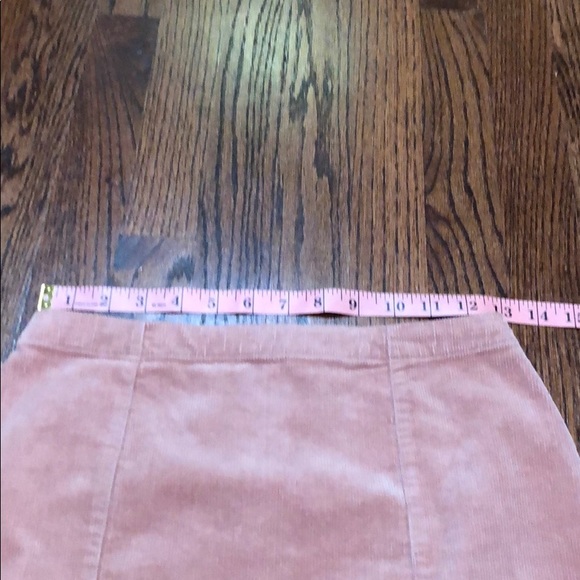 Pink skirt - Picture 3 of 6